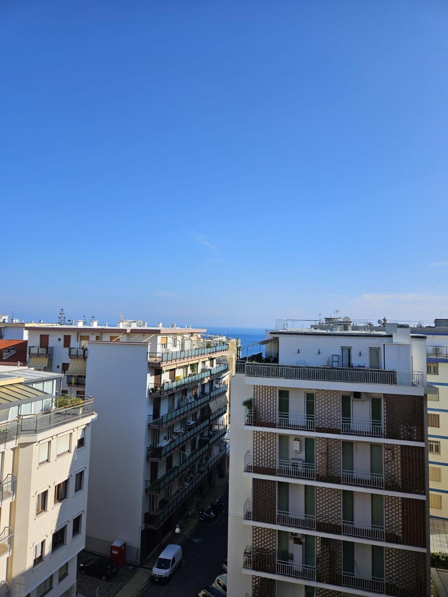 Roma 36 Apartment Sanremo Luaran gambar